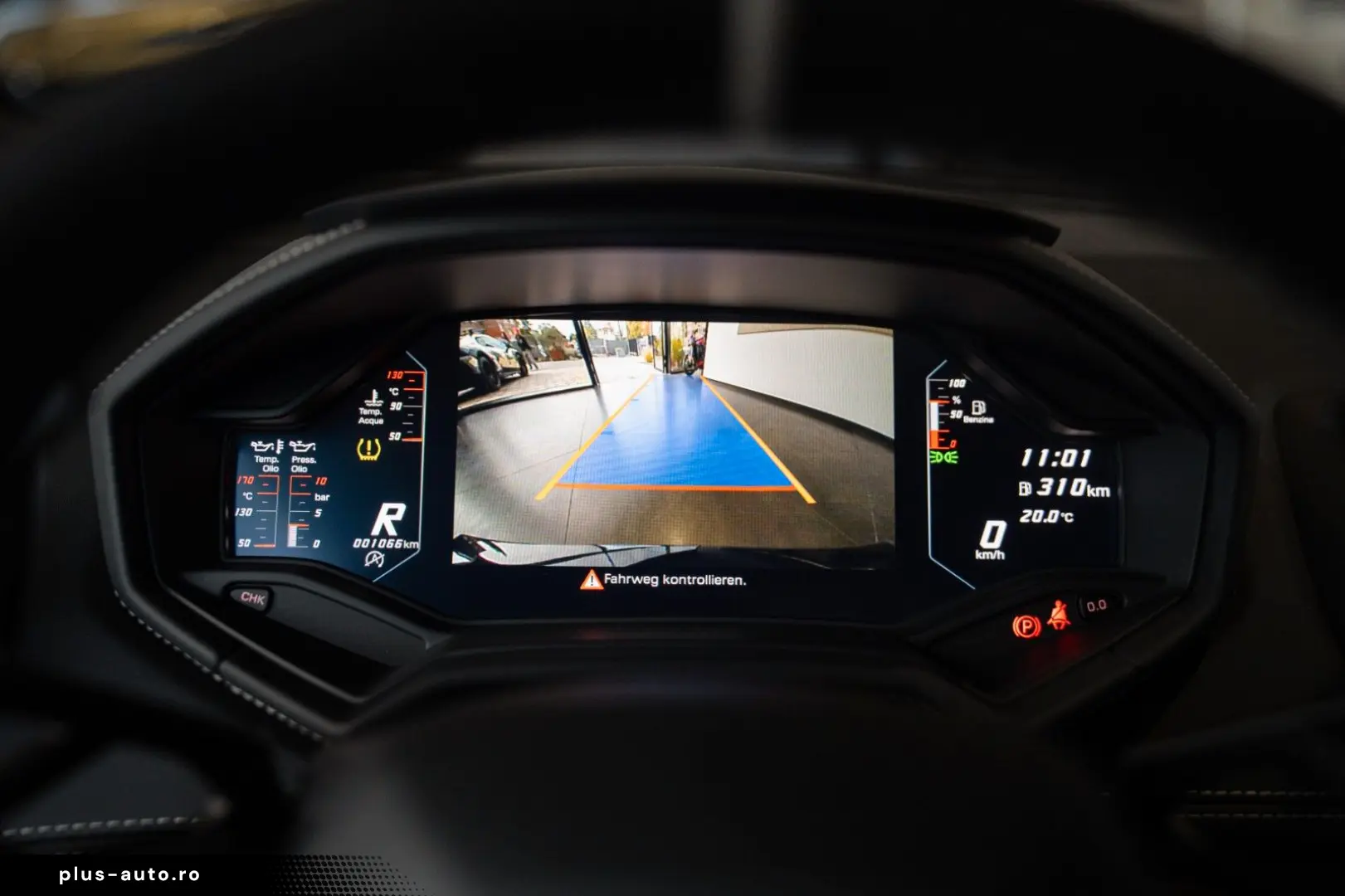 LAMBORGHINI Huracán Tecnica   Oro Elios   Carbon Trunk