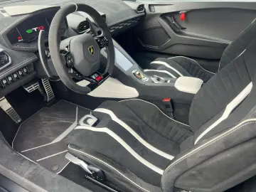 LAMBORGHINI HURACAN STO  CARBON LIFTING-SYSTEM KAMERA  Navi