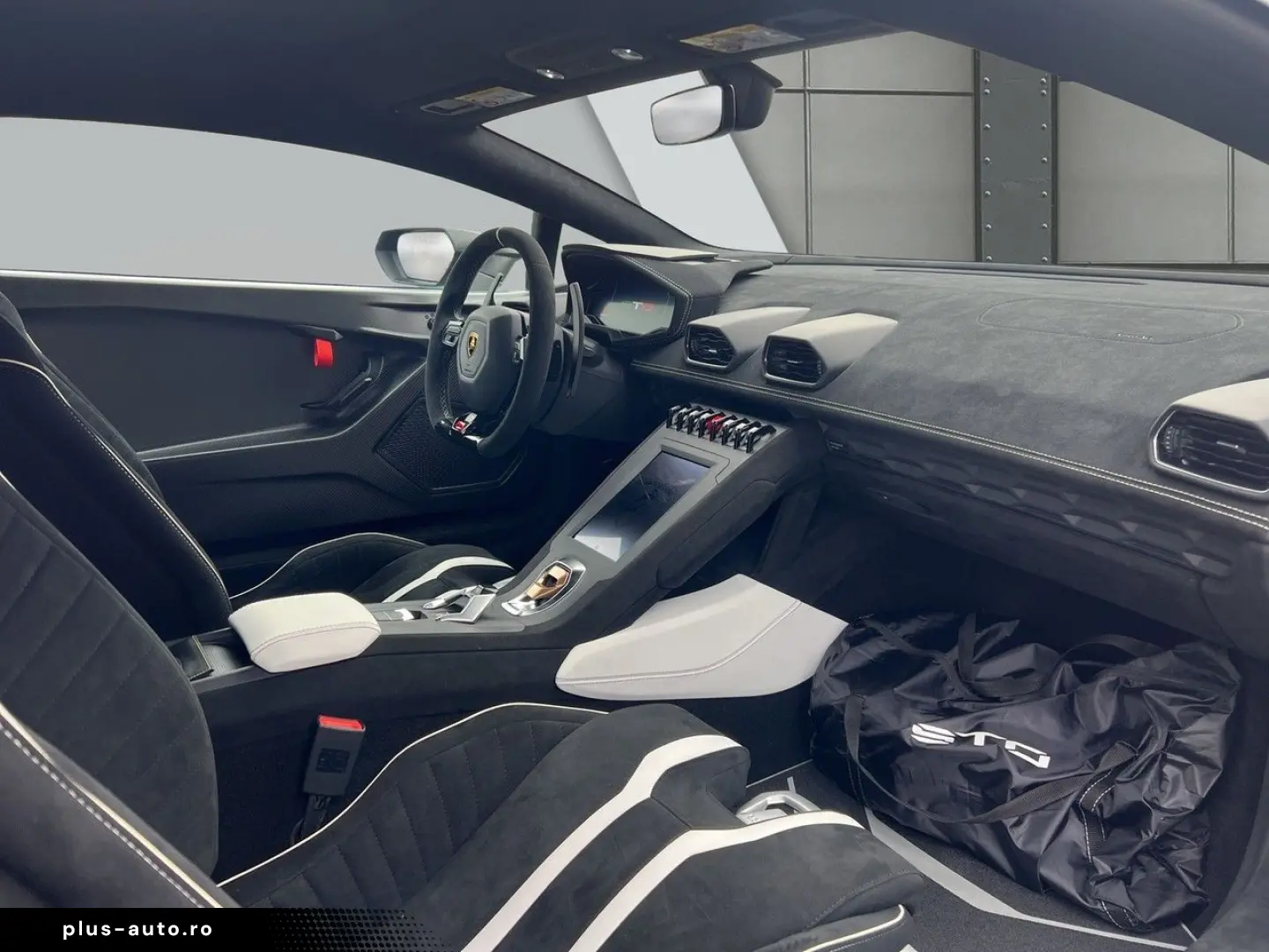 LAMBORGHINI HURACAN STO  CARBON LIFTING-SYSTEM KAMERA  Navi