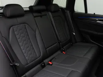 BMW X3 M Competition Laser Panoram HUD DAB H K 360