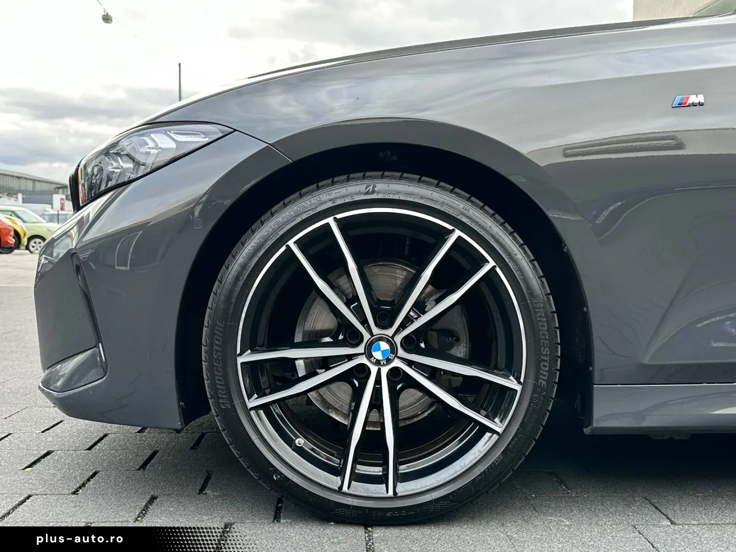 BMW 320 d xDrive Lim. M Sport   19    Kamera