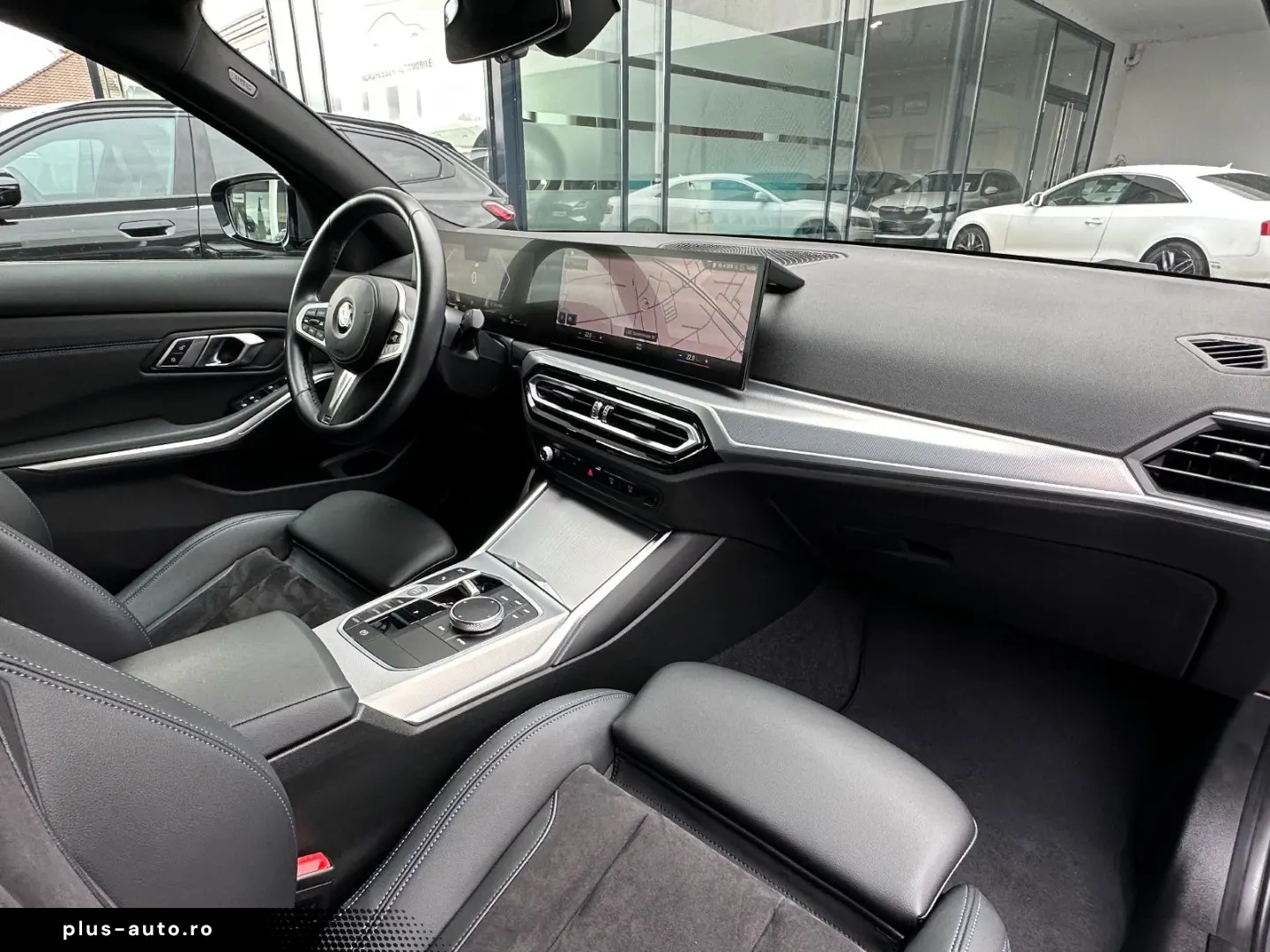 BMW 320 d xDrive Lim. M Sport   19    Kamera