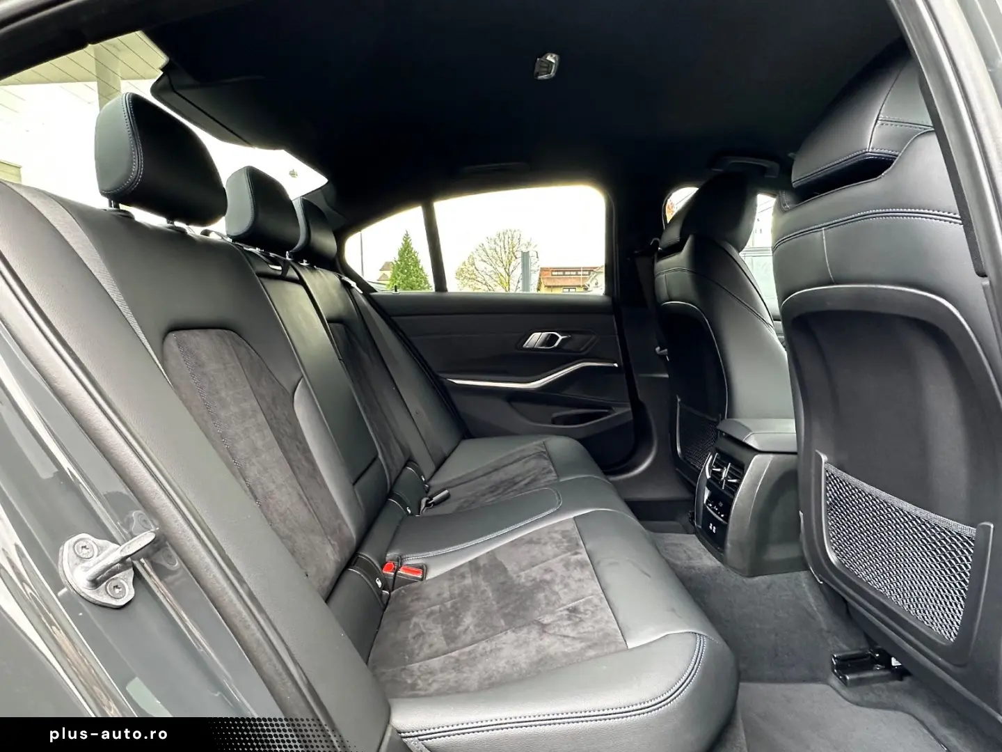 BMW 320 d xDrive Lim. M Sport   19    Kamera