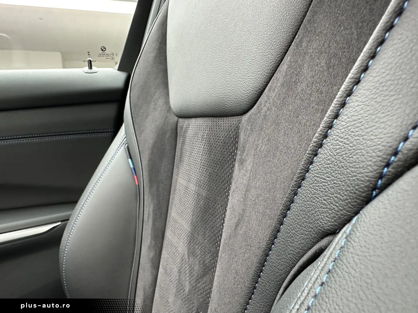 BMW 320 d xDrive Lim. M Sport   19    Kamera