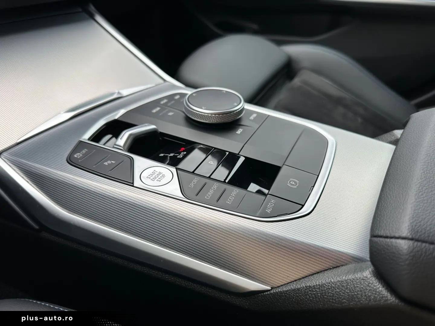 BMW 320 d xDrive Lim. M Sport   19    Kamera