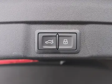 AUDI A5 Limousine e-hybrid qu 2x S line S tro HUD Mat