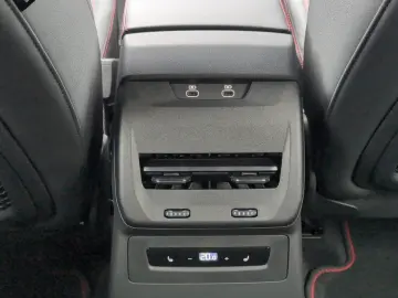 AUDI A5 Limousine e-hybrid qu 2x S line S tro HUD Mat