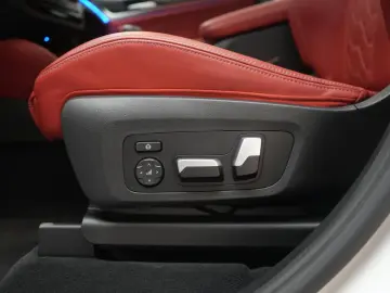 BMW X3 M Competition Leder Kamera Virtual HUD Pano H