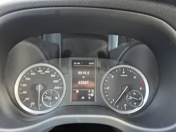 Mercedes-Benz Vito Lung 114 CDI 136CP RWD 9AT Base