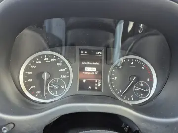 Mercedes-Benz Vito Lung 114 CDI 136CP RWD 9AT Base