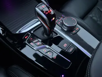 BMW X4M Competition HUD Servie BremNeu Harman Sterne