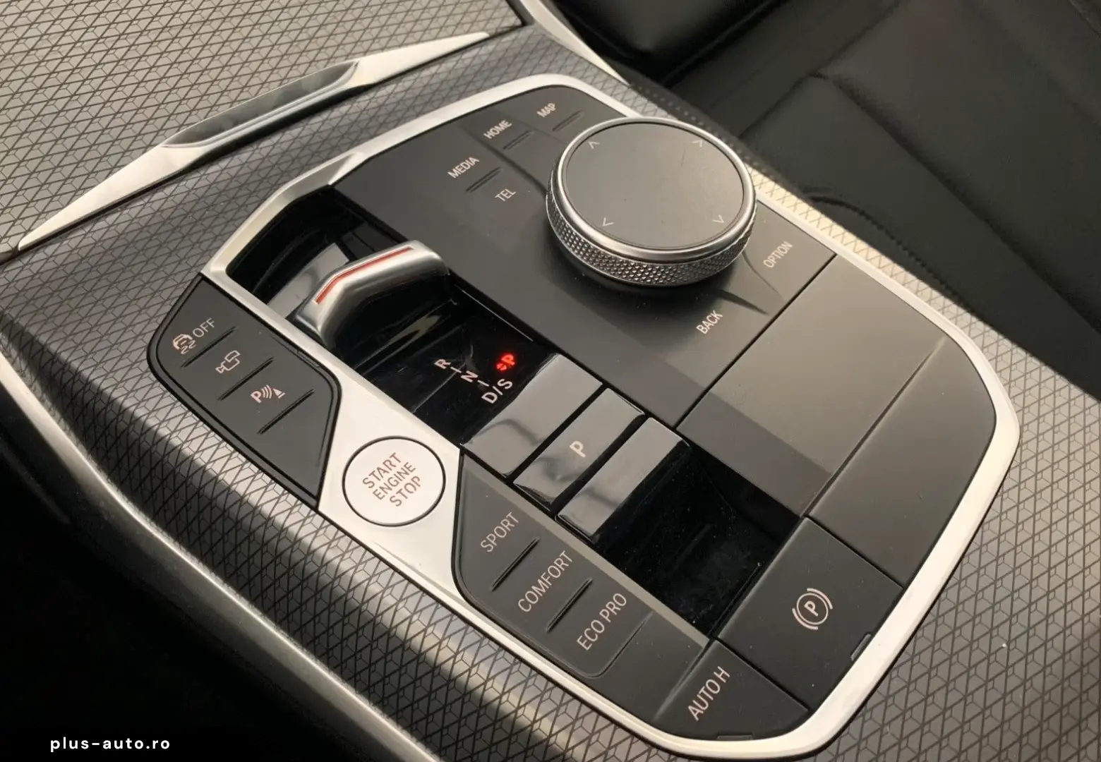 BMW 320 d xDrive M Sport 360 DrivingProf 19  HeadUp