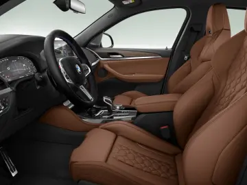 BMW X4 M HARMAN KAMERA360 HUD ANHÄNGER SITZBELÜFTUNG