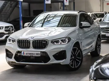 BMW X4 M HARMAN KAMERA360 HUD ANHÄNGER SITZBELÜFTUNG