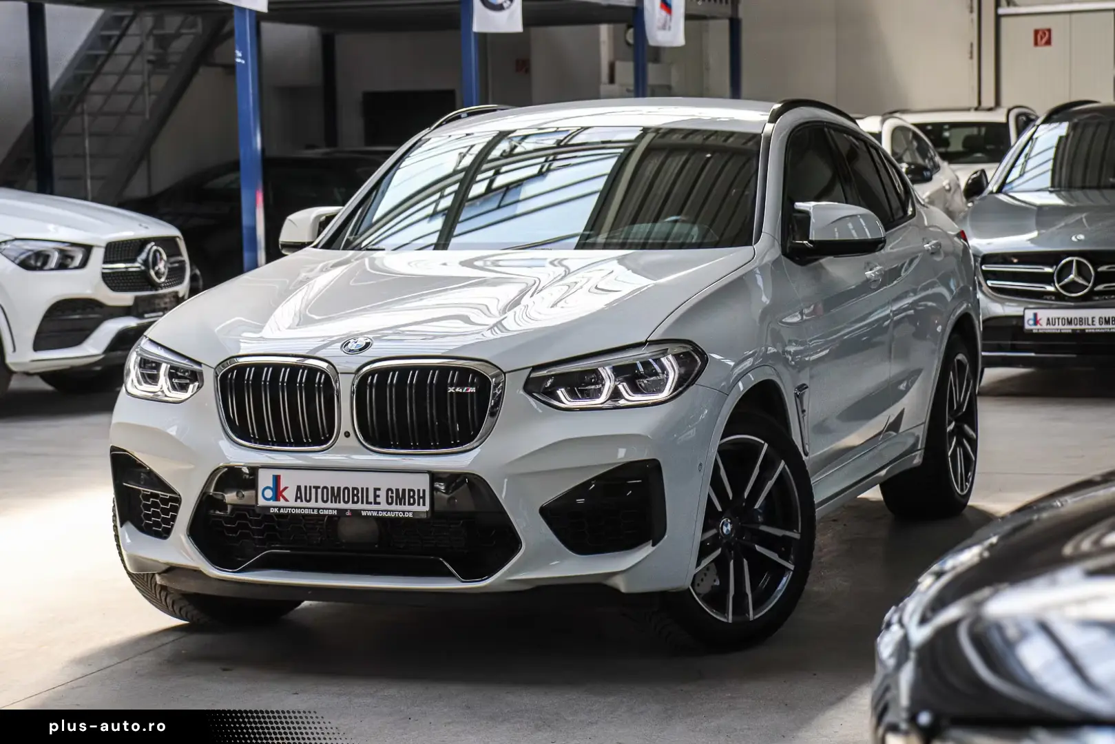 BMW X4 M HARMAN KAMERA360 HUD ANHÄNGER SITZBELÜFTUNG
