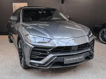LAMBORGHINI Urus Cabon RearSeat B&O