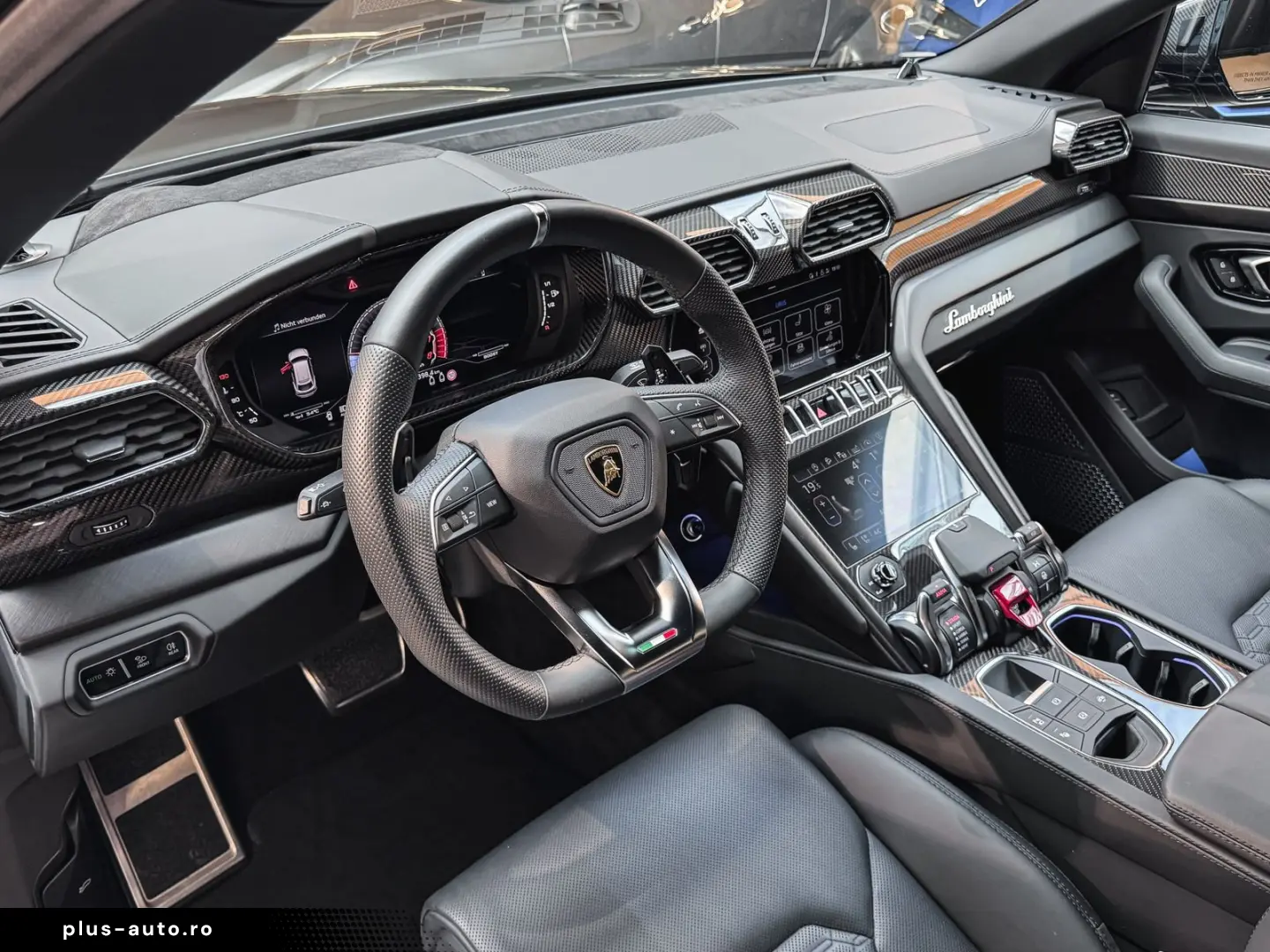 LAMBORGHINI Urus Cabon RearSeat B&O