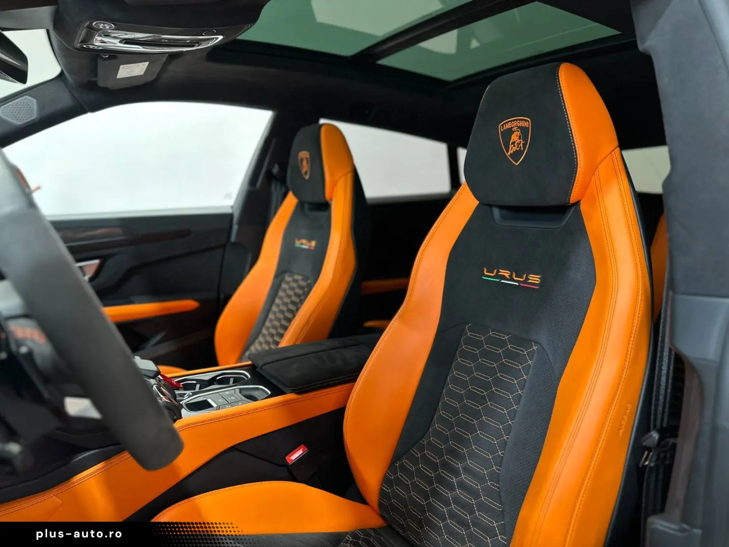 LAMBORGHINI Urus NOVITEC