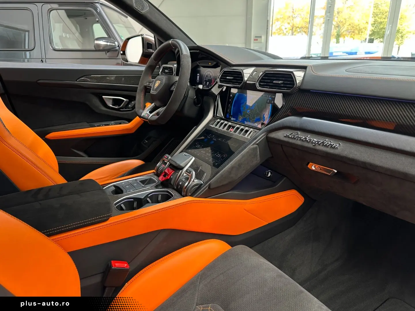 LAMBORGHINI Urus NOVITEC