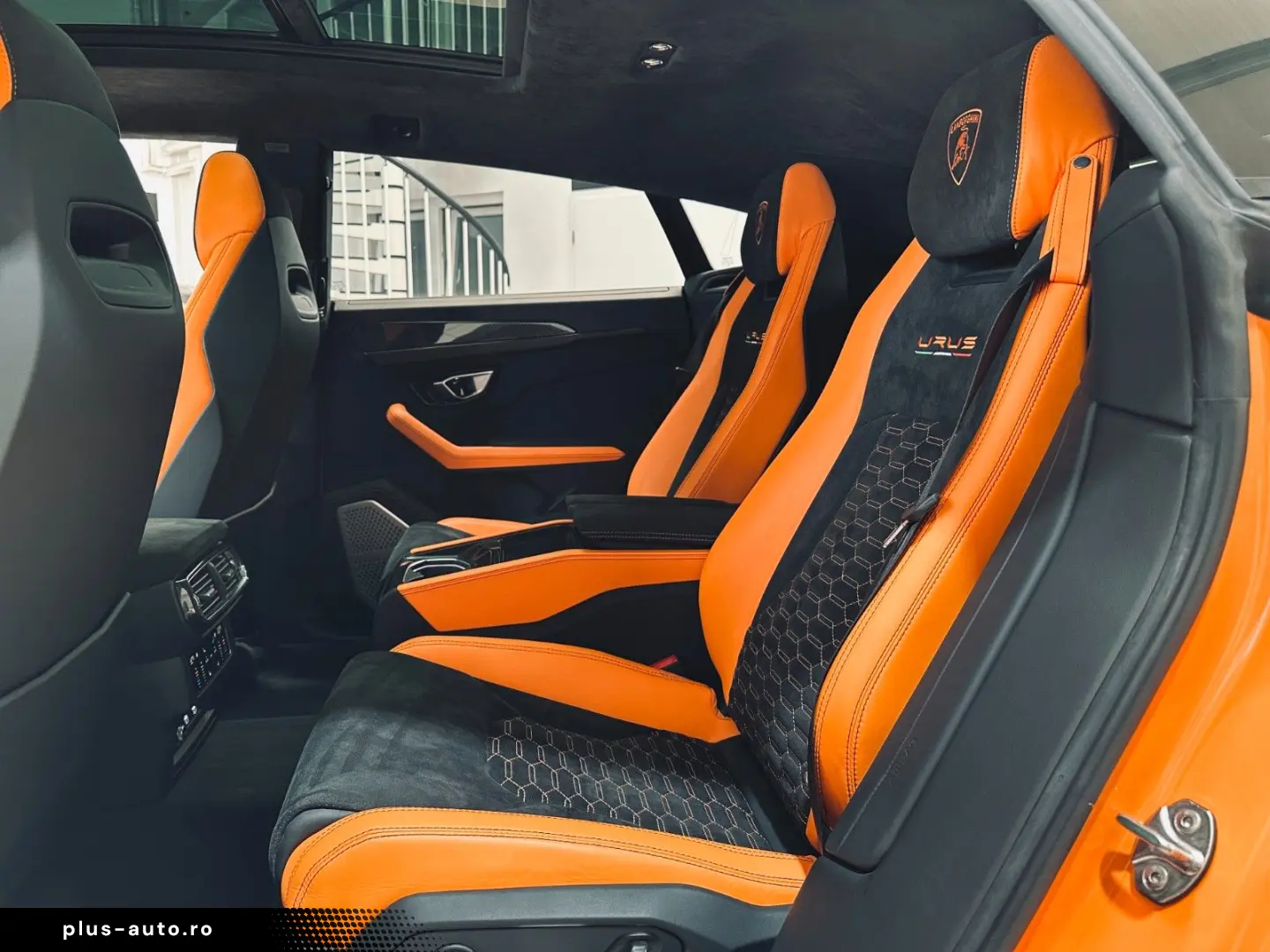 LAMBORGHINI Urus NOVITEC