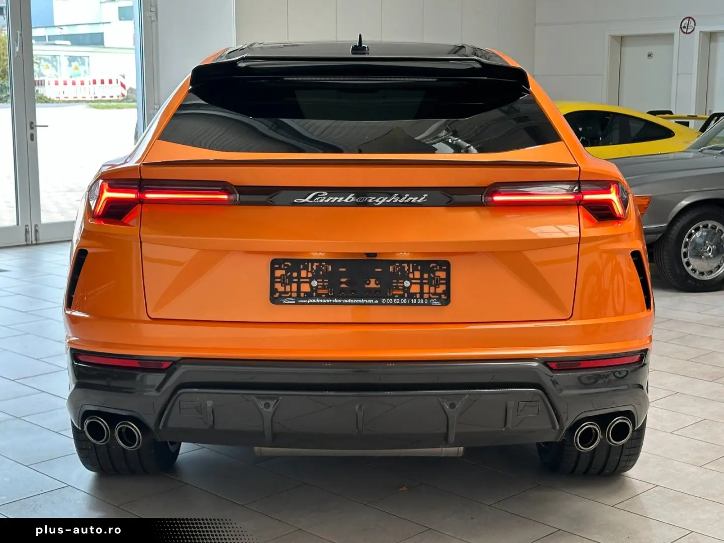LAMBORGHINI Urus NOVITEC