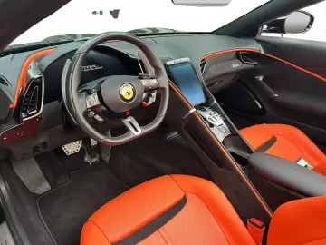 FERRARI Roma Spider   Atelier   Outdoor Leder