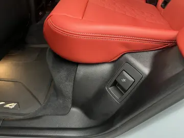 BMW X4 M Competition Head-Up HK HiFi DAB LED WLAN