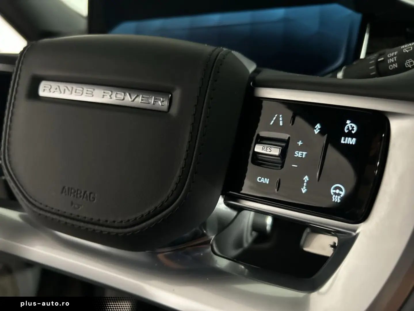 LAND ROVER Range Rover P530 Autobiography