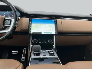 LAND ROVER Range Rover P530 Autobiography