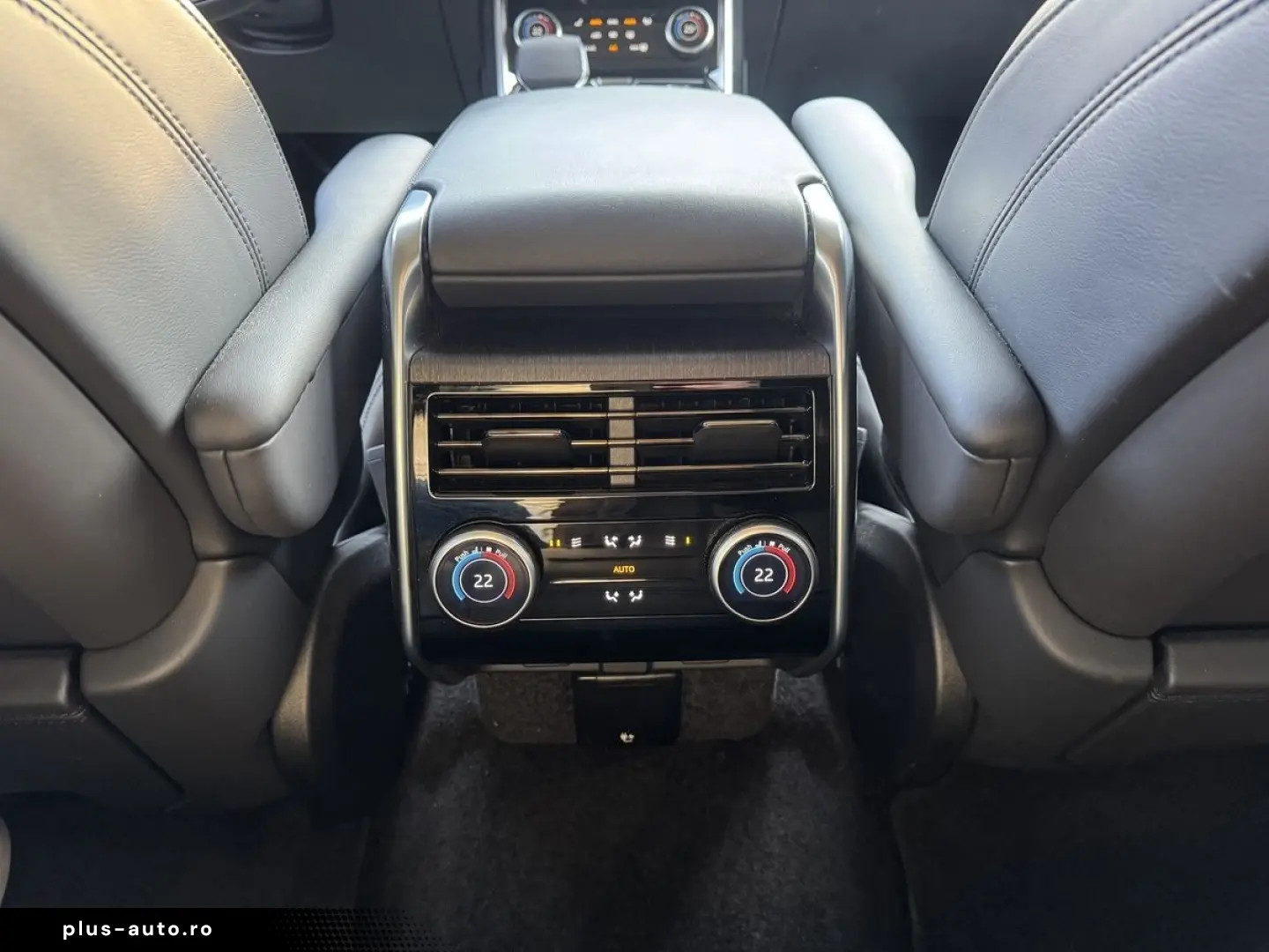 LAND ROVER Range Rover HSE VOLL ACC LED Pano Luftfeder