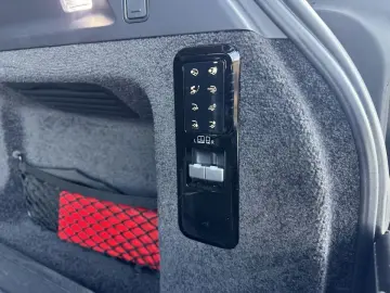 LAND ROVER Range Rover HSE VOLL ACC LED Pano Luftfeder