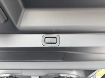 LAND ROVER Range Rover HSE VOLL ACC LED Pano Luftfeder