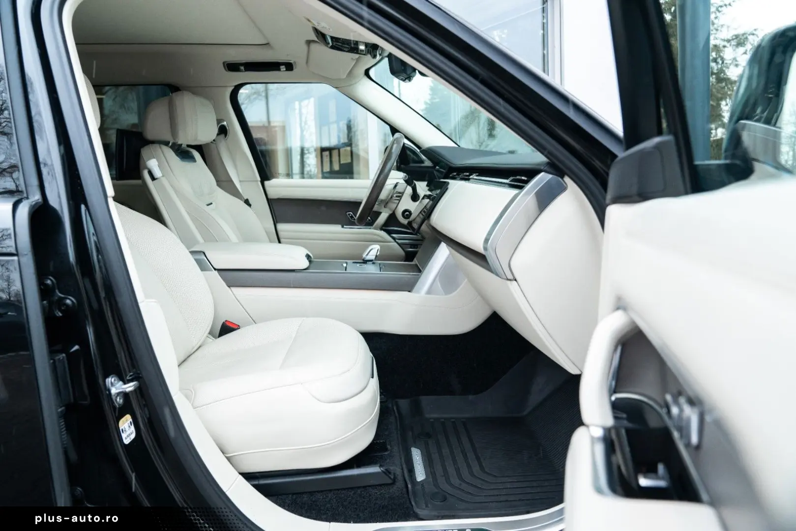 LAND ROVER Range Rover SV   360    PANO   LWB   P615   23