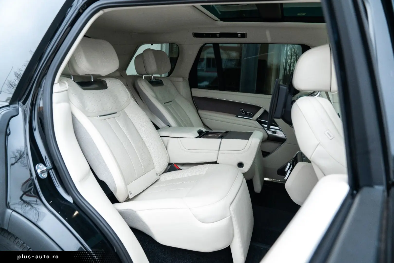 LAND ROVER Range Rover SV   360    PANO   LWB   P615   23