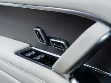 LAND ROVER Range Rover SV   360    PANO   LWB   P615   23