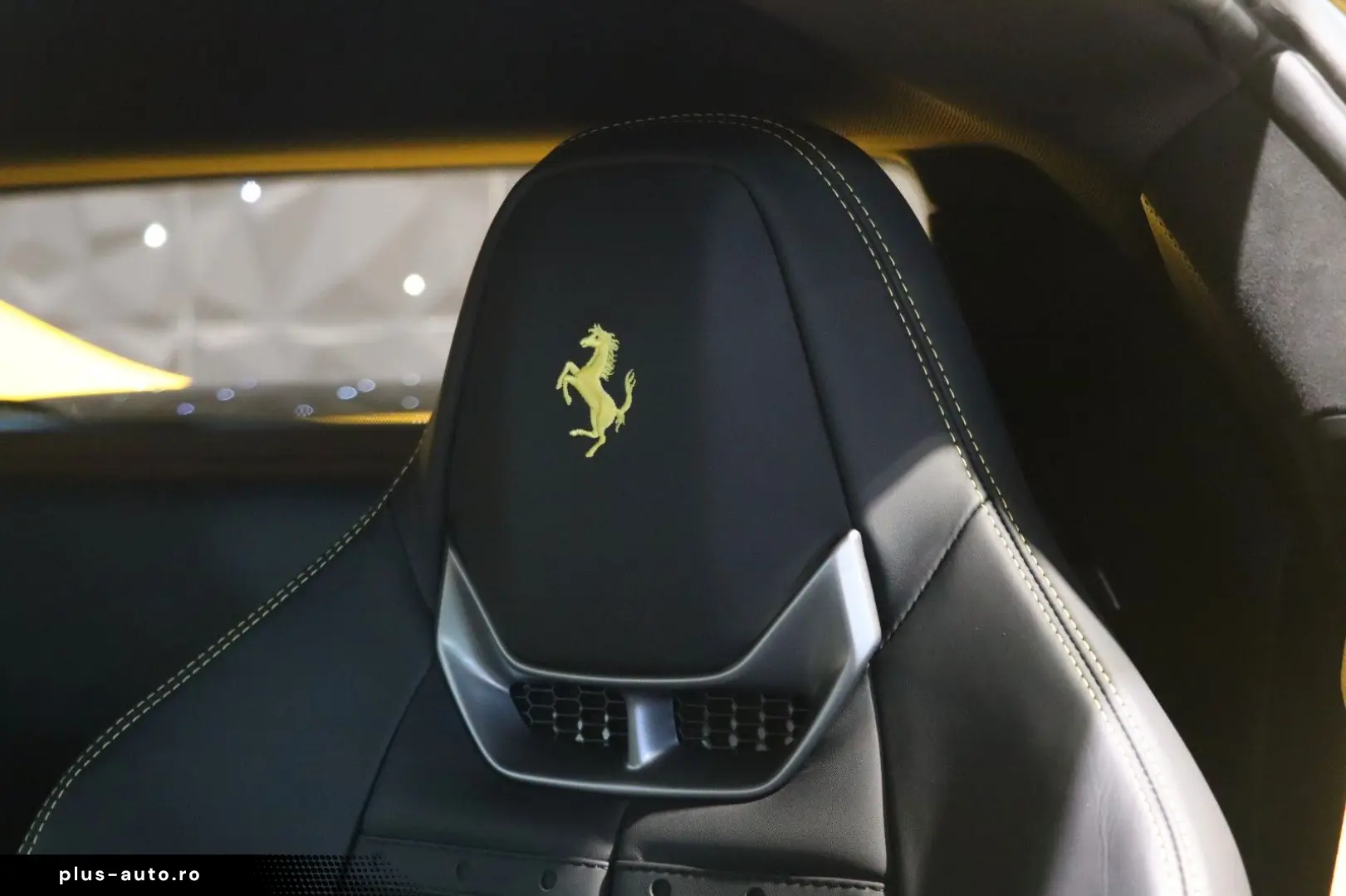 FERRARI 296 GTB - Giallo Triplo Strato - Carplay - JBL