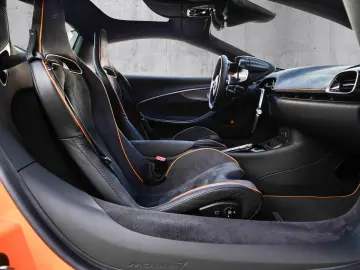 MCLAREN Artura Spider Performance  Sport Exh  Techn.Pack