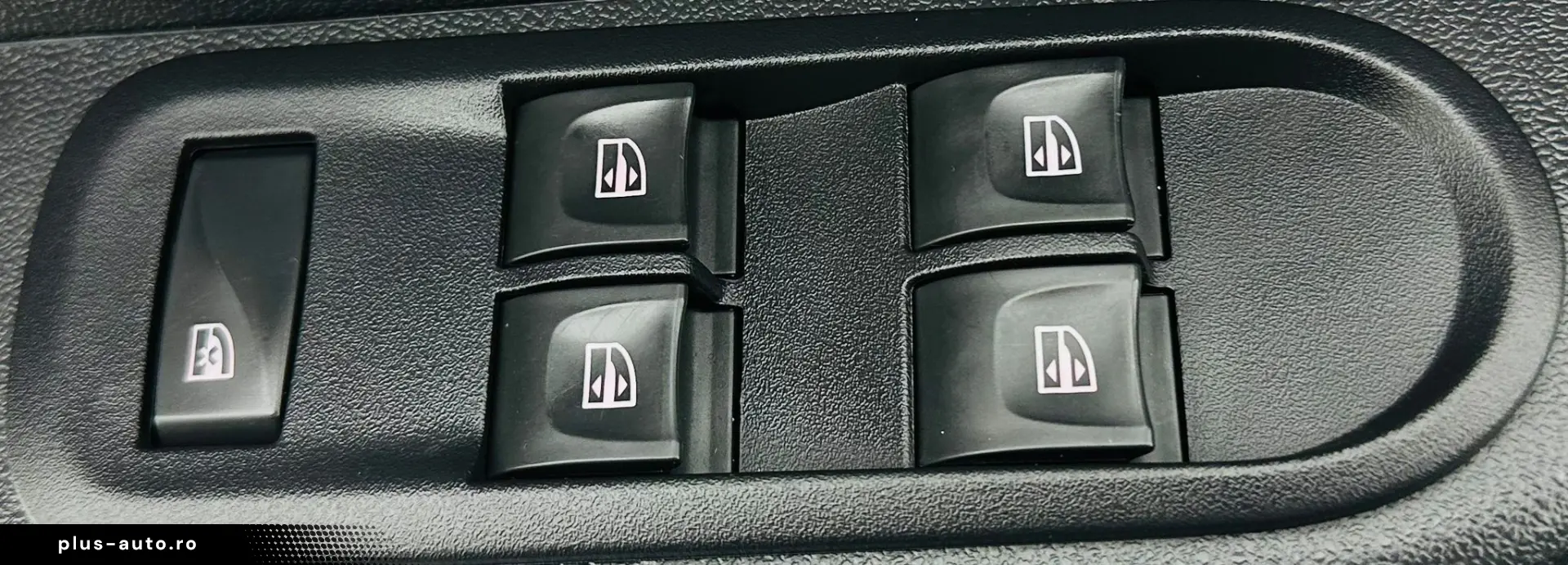 DACIA DUSTER 2017 1.5D E6 4x4 Garantie 12 Luni Rate Avans 0