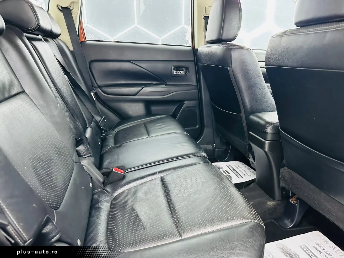 MITSUBISHI OUTLANDER 2013 2.2D E5 Garantie 12 Luni Rate Avan