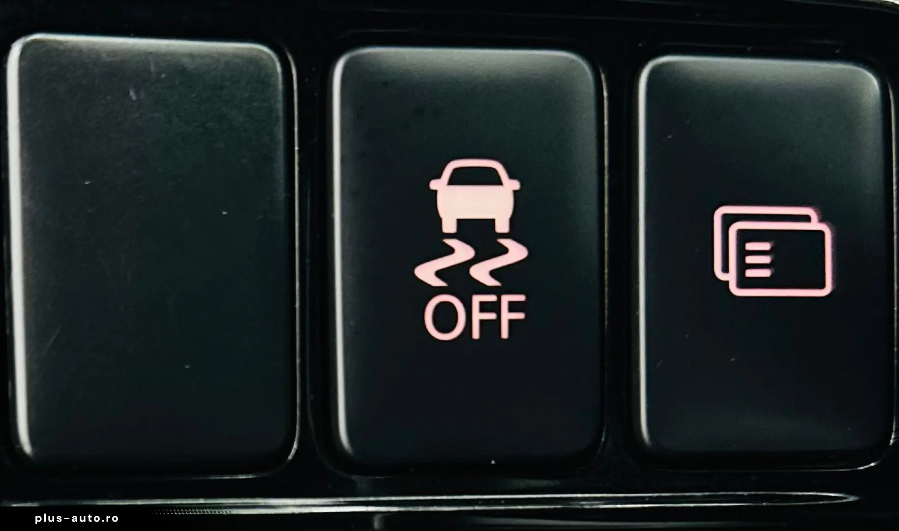 MITSUBISHI OUTLANDER 2013 2.2D E5 Garantie 12 Luni Rate Avan