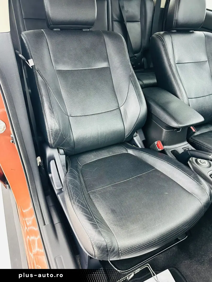 MITSUBISHI OUTLANDER 2013 2.2D E5 Garantie 12 Luni Rate Avan