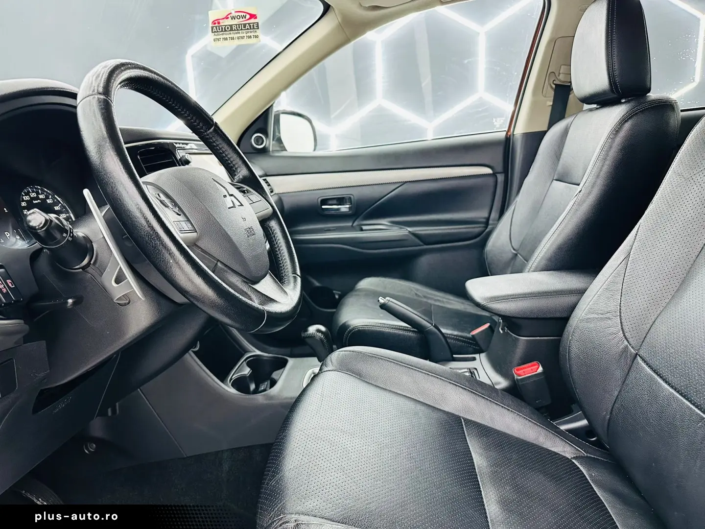 MITSUBISHI OUTLANDER 2013 2.2D E5 Garantie 12 Luni Rate Avan