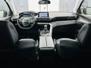 PEUGEOT 3008 2019 1.2i E6 Garantie 12 Luni Rate Avans 0 Doar