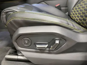 LAMBORGHINI Urus 4.0 V8 Autom.