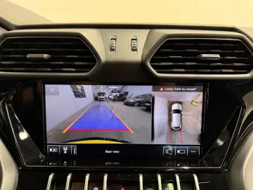 LAMBORGHINI Urus 4.0 V8 Autom.