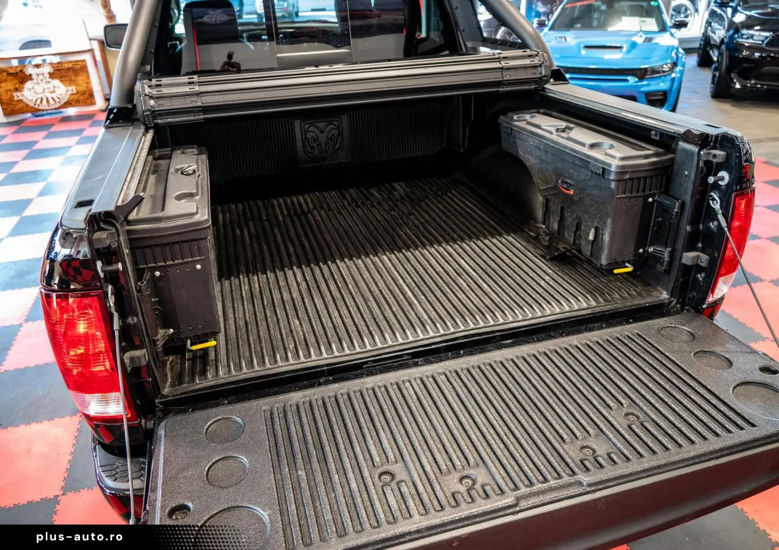 DODGE Ram 1500 SLT 5 7l Höher Sportauspuff LED LA Chan