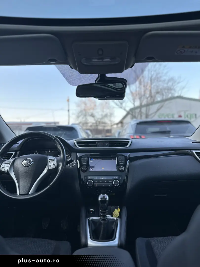 Nissan Qashqai 2016 195.000KM Panoramic Carlig Garantie