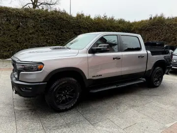 DODGE RAM 1500 Rebel  LPG-Gasanlage Panorama HUD