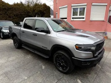 DODGE RAM 1500 Rebel  LPG-Gasanlage Panorama HUD