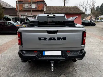 DODGE RAM 1500 Rebel  LPG-Gasanlage Panorama HUD